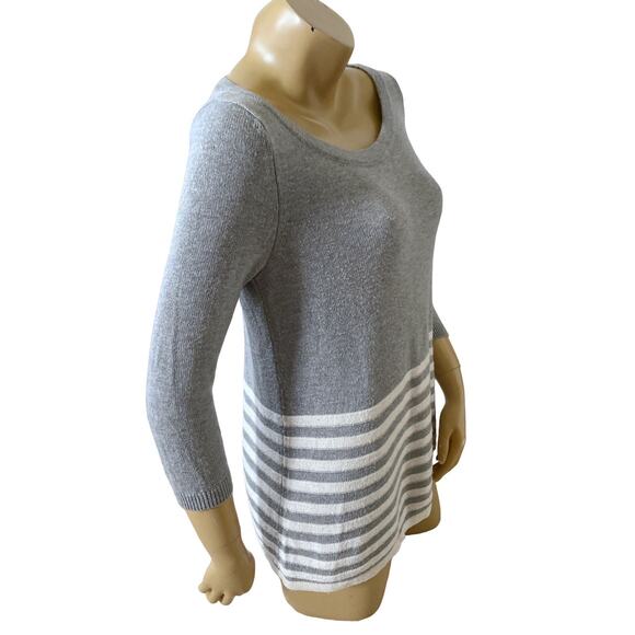 Gap Gray White Striped Scoop Neck 3/4 Sleeve Sweater Small - Picture 3 of 6